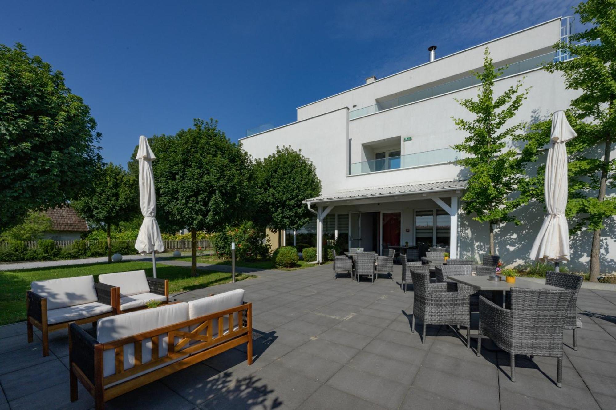 Hotel Magdalena Zagabria Esterno foto